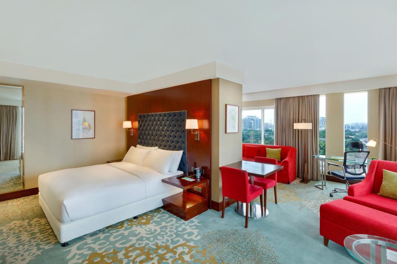 Holiday Inn Dhaka City Centre By Ihg מראה חיצוני תמונה