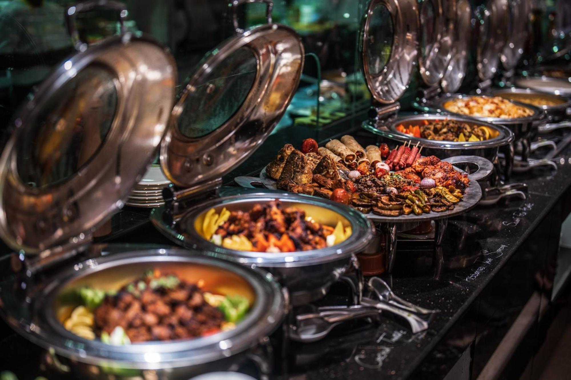 Holiday Inn Dhaka City Centre By Ihg מראה חיצוני תמונה