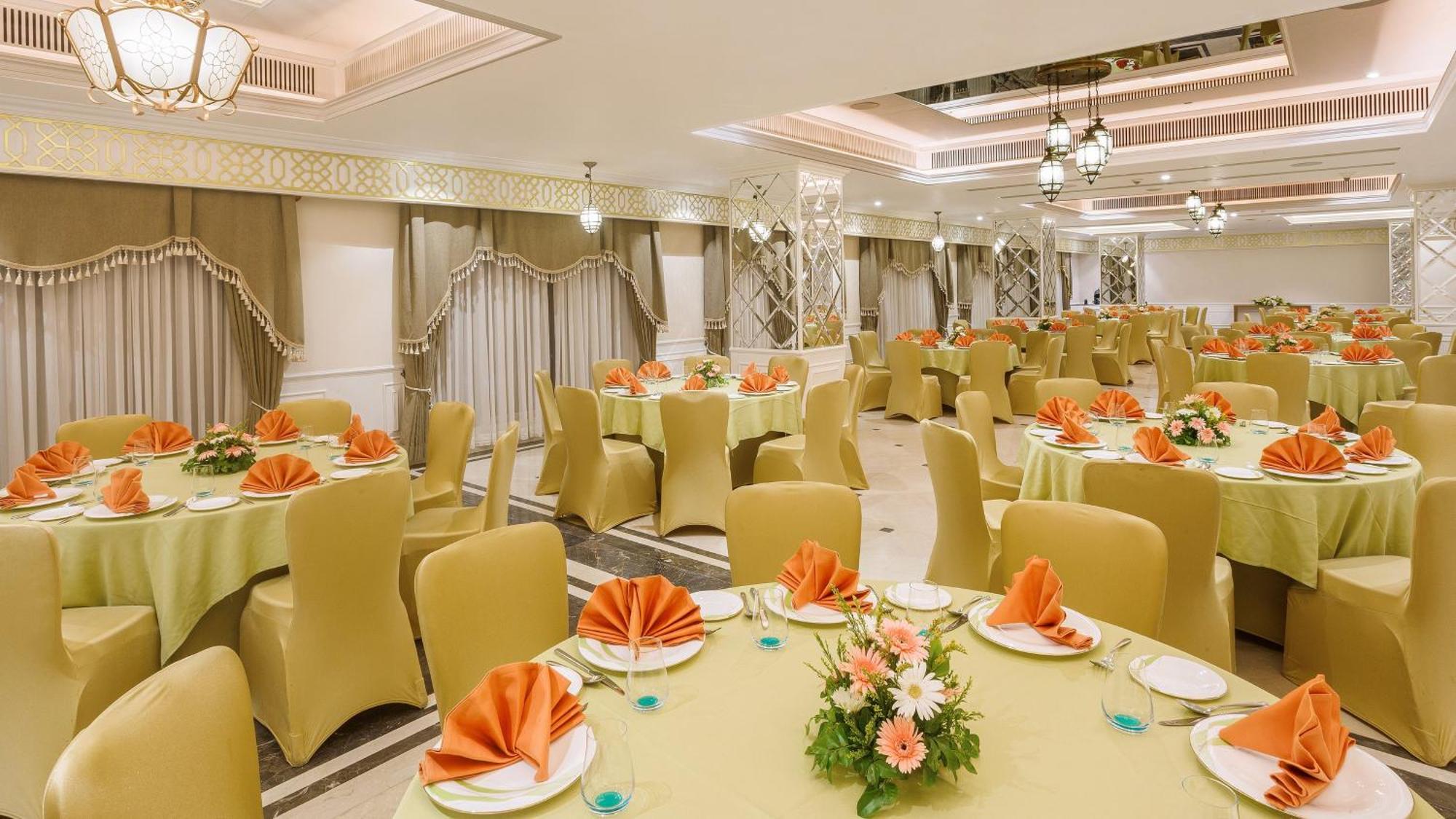 Holiday Inn Dhaka City Centre By Ihg מראה חיצוני תמונה