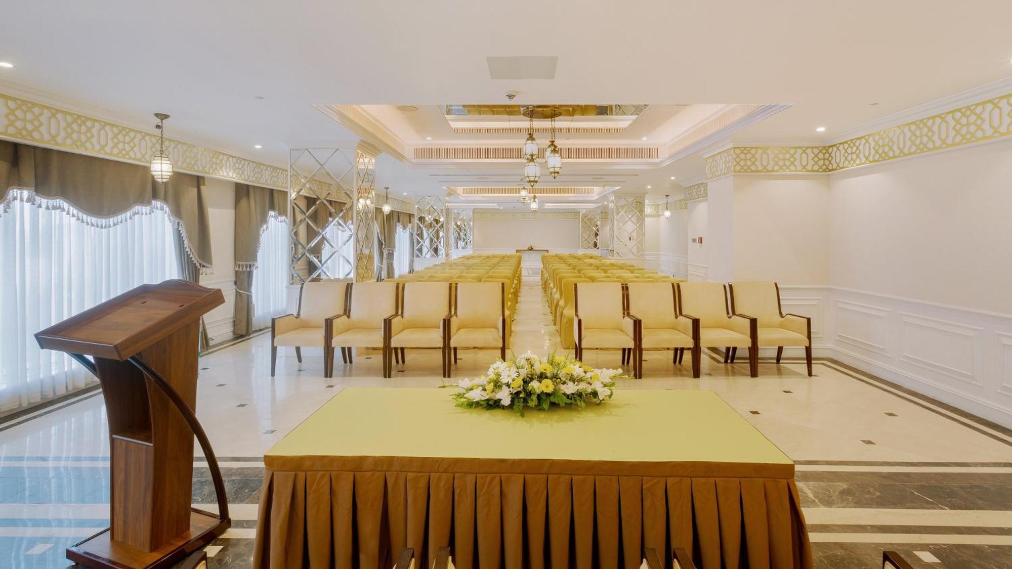 Holiday Inn Dhaka City Centre By Ihg מראה חיצוני תמונה